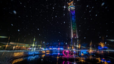 雪降る夜のおやべイルミ　クリスマスタワーライティング（2021/11/20-2022/1/8）