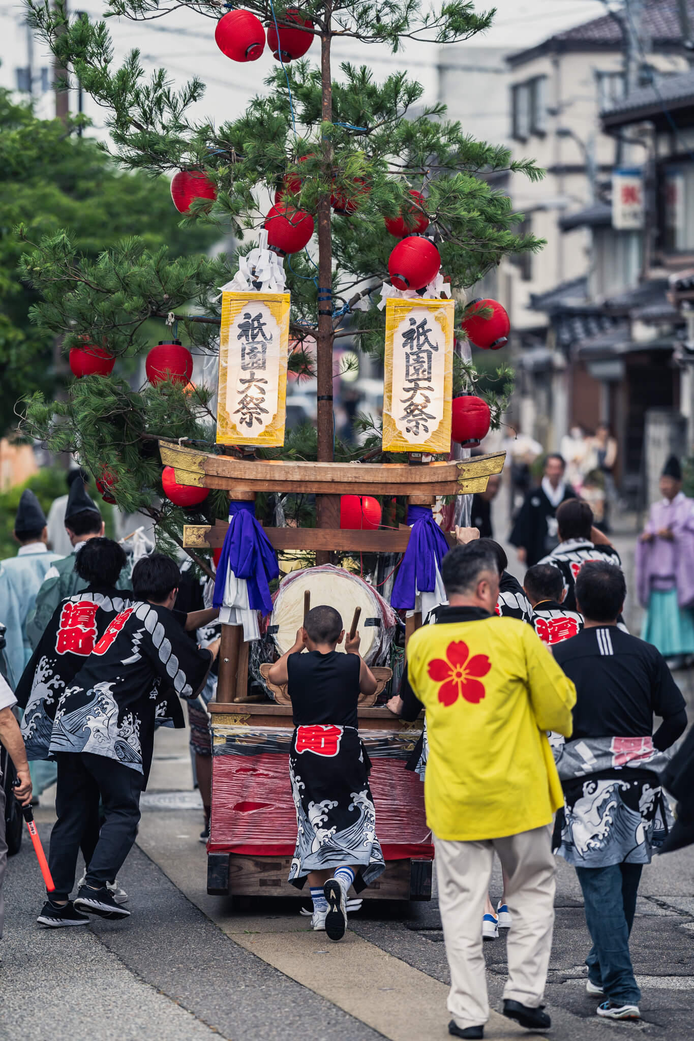 写真】氷見祇園祭の太鼓台ぶつけ合い（2023/7/13-14）|VR:北陸