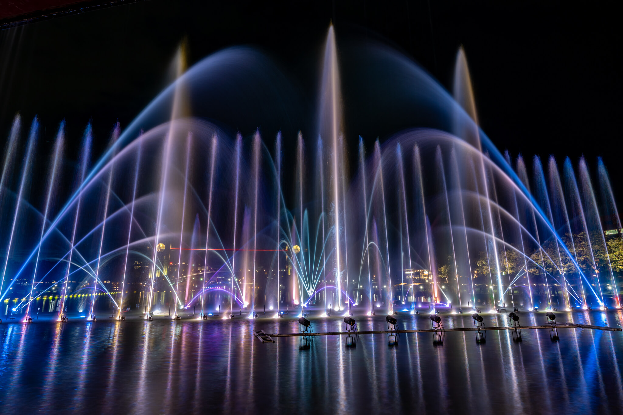 ✴︎サンドストーンファウンテン　噴水 昨日環水公園サマーファウンテン2025へ行ってきました 音楽に