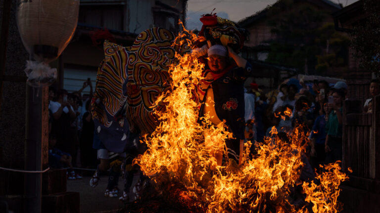 写真】射水市二口熊野社火渡り神事（2023/9/2）|VR:北陸