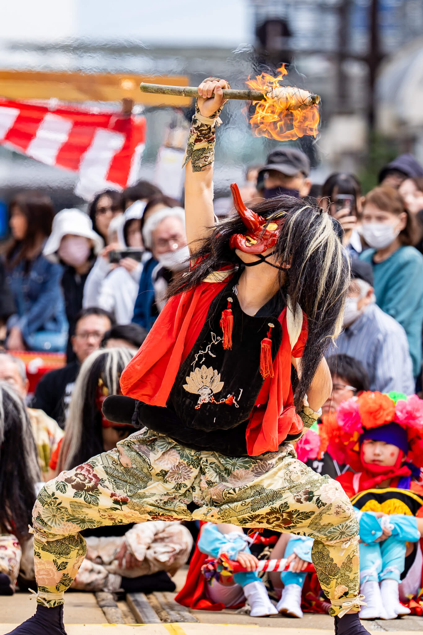 写真】たかまちまつり 第50回高岡獅子舞大競演会 台湾獅子の演舞（2025